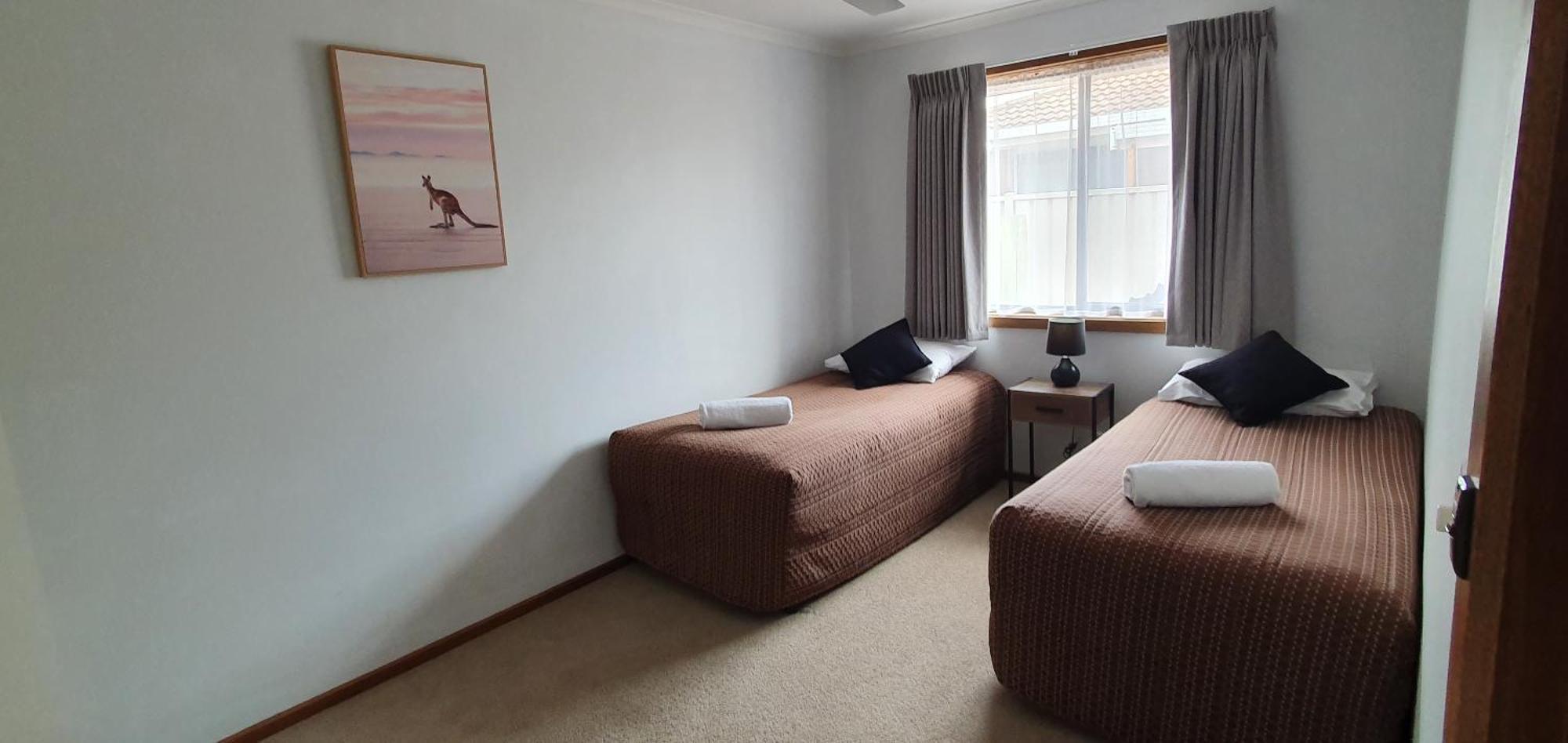 Centrepoint Motel Deniliquin Buitenkant foto